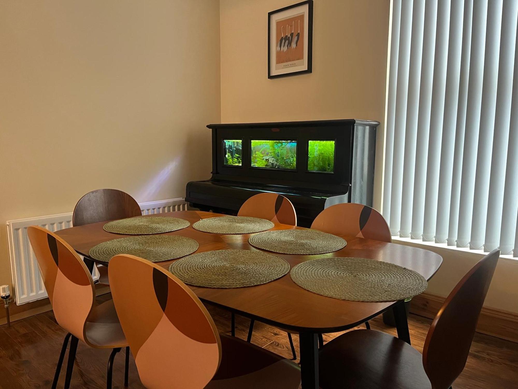 Gr8 Hostel At The Mount ベルファスト エクステリア 写真