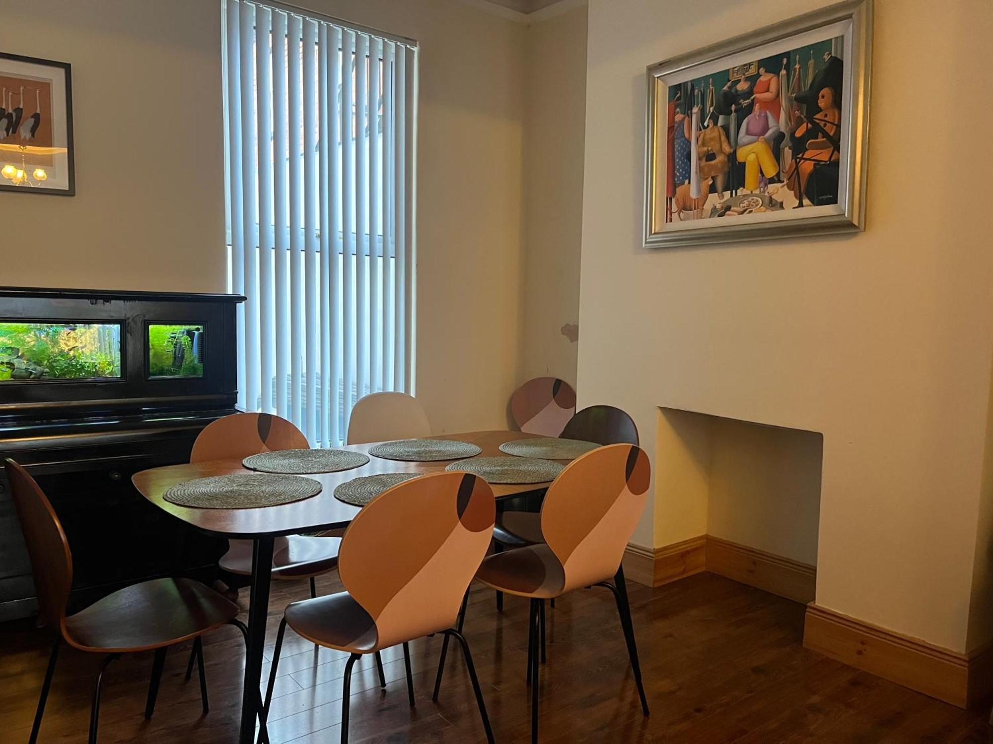 Gr8 Hostel At The Mount ベルファスト エクステリア 写真