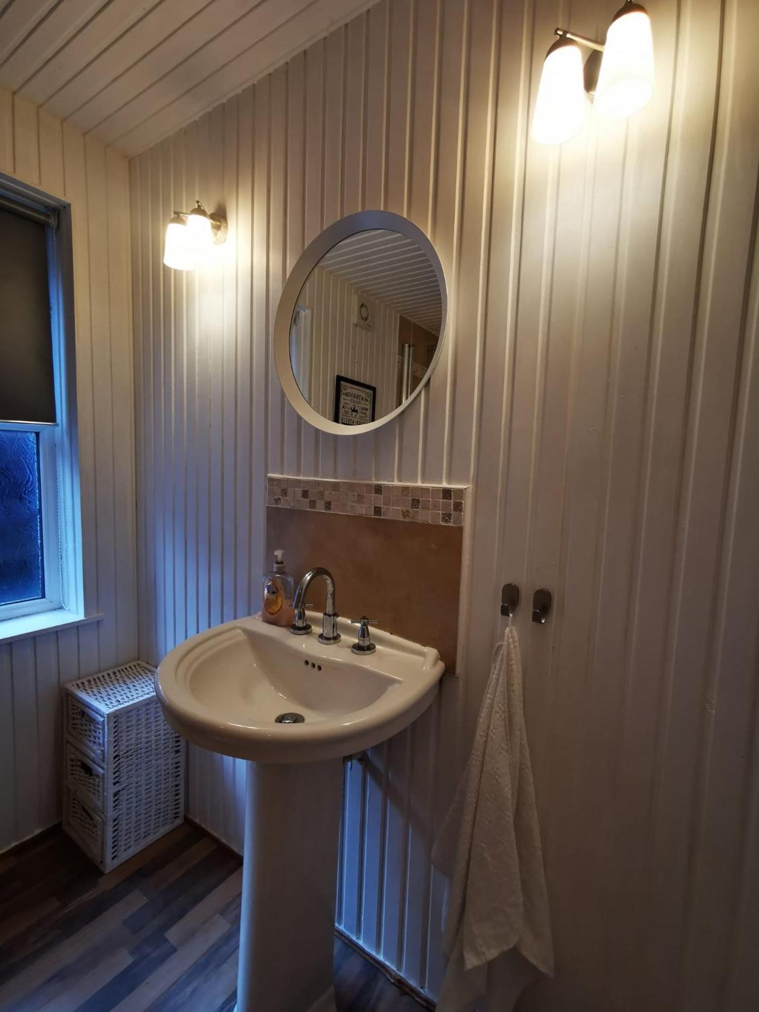 Gr8 Hostel At The Mount ベルファスト エクステリア 写真